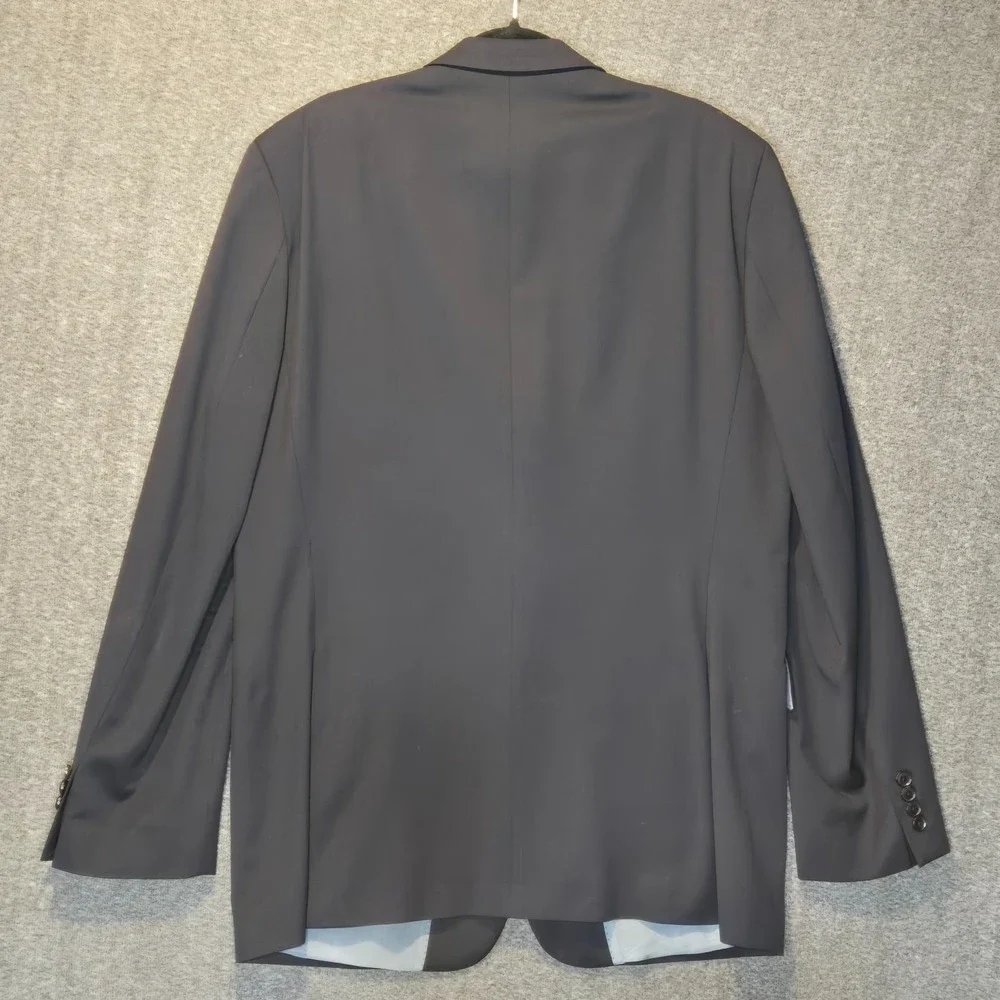 Hugo Boss length 33